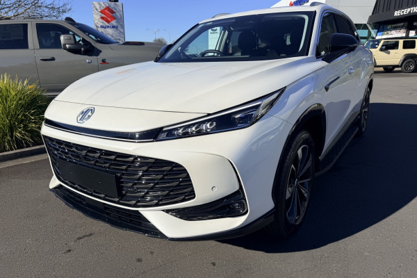 2026 MG HS Super Hybrid Essence SUV Image 2