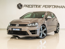 Volkswagen Golf R 7