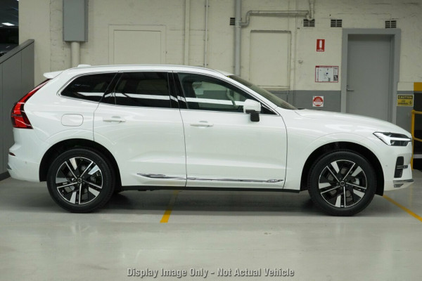 2026 Volvo XC60 UZ Plus B5 Bright SUV Image 4