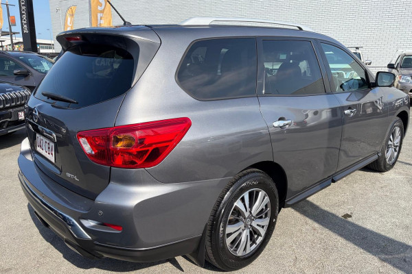 2019 Nissan Pathfinder R52 Series III ST-L SUV Image 8