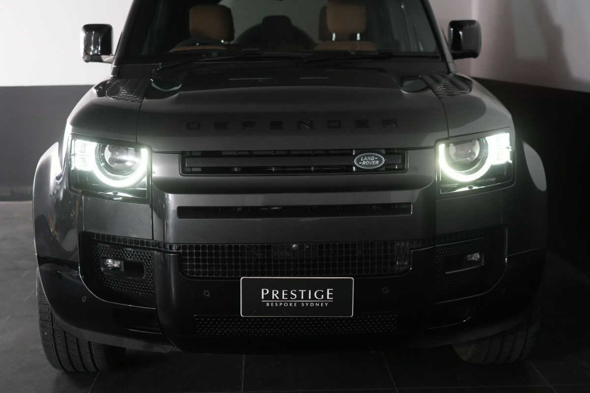 2022 Land Rover Defender L663 110 P525 SCV8 SUV