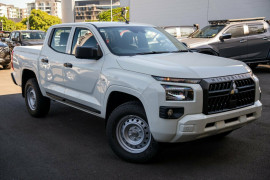 Mitsubishi Triton GLX MV