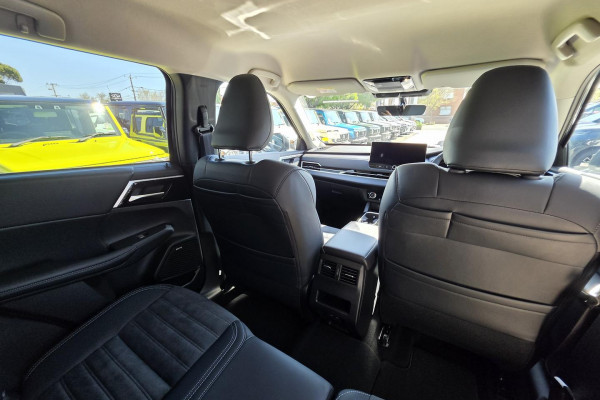 2026 MY25 Mitsubishi Outlander ZM Aspire SUV Image 16