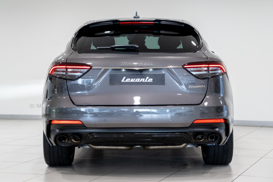 2022 Maserati Levante   Mod 3.0l 350HP V6 8spd Auto AWD Suv