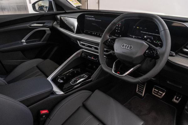2025 Audi Q5 GU TDI 150kW Sport SUV image 7
