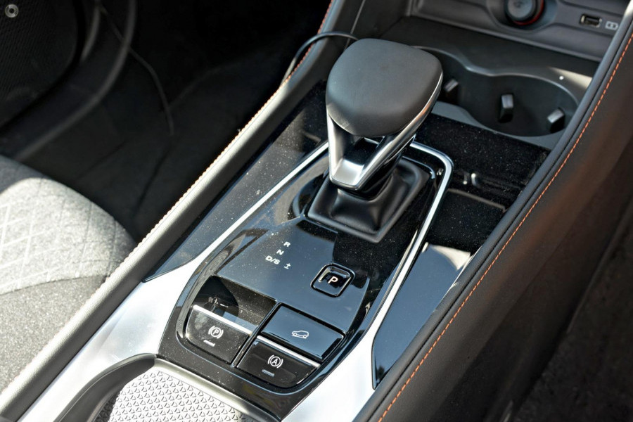 2024 MY24.5 MG HS AS33 Vibe SUV Image 11