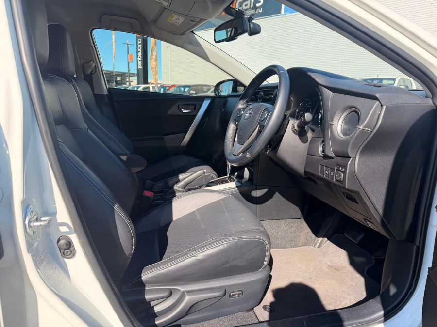 2014 Toyota Corolla ZRE182R Levin ZR Hatch Image 16