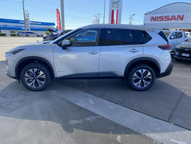2025 Nissan X-Trail T33 ST-L e-POWER SUV image 7
