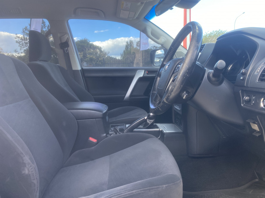 2018 Toyota LandCruiser Prado GDJ150R GXL SUV Image 9
