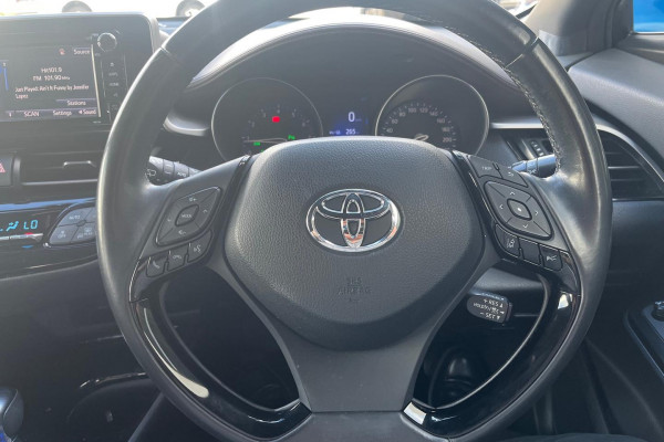 2019 Toyota C-HR NGX10R Koba SUV Image 19