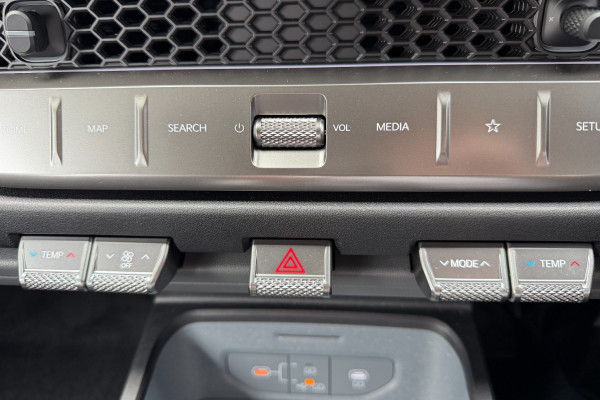 2025 MY26 Kia Tasman TK SX+ Ute Image 22