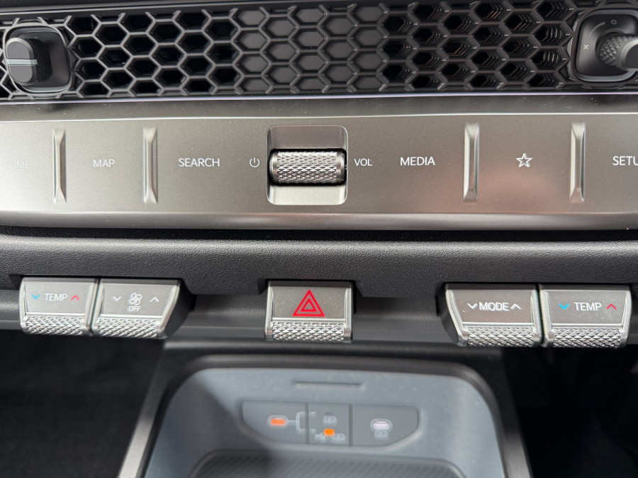 2025 MY26 Kia Tasman TK SX+ Ute Image 22