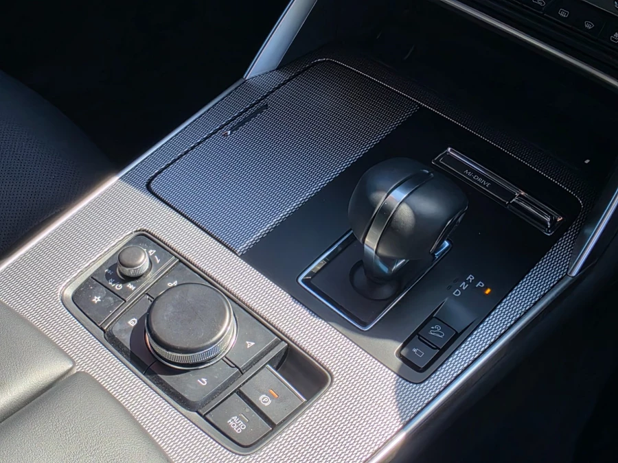 2025 Mazda CX-80 KL G40e Azami SUV Image 19