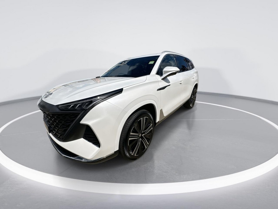 2025 MG QS IS31 Essence SUV Image 4