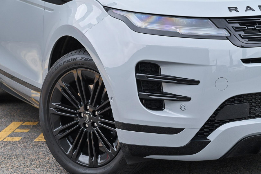 2026 MY26.5 Land Rover Range Rover Evoque L551 P250 Dynamic SE SUV