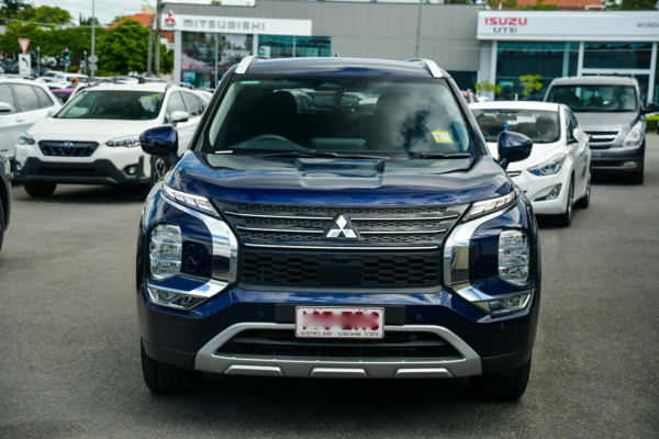 2023 MY24 Mitsubishi Outlander ZM LS SUV Image 5