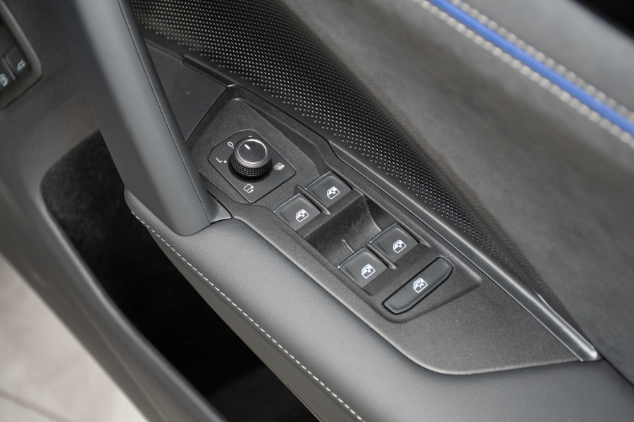 2026 Volkswagen Tiguan CT 200TSI eHybrid R-Line SUV Image 21