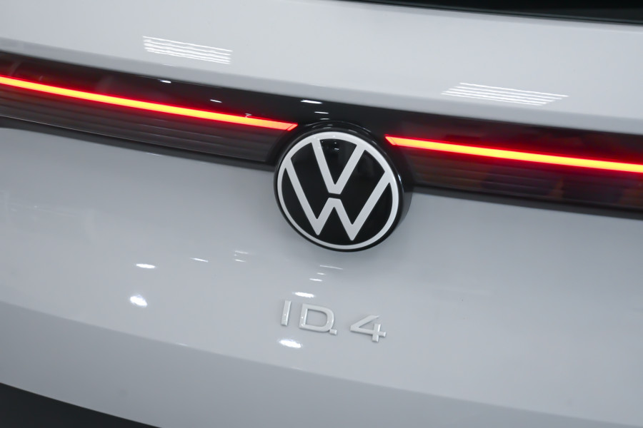 2024 MY25 Volkswagen ID. 4 E2 Pro SUV Image 24