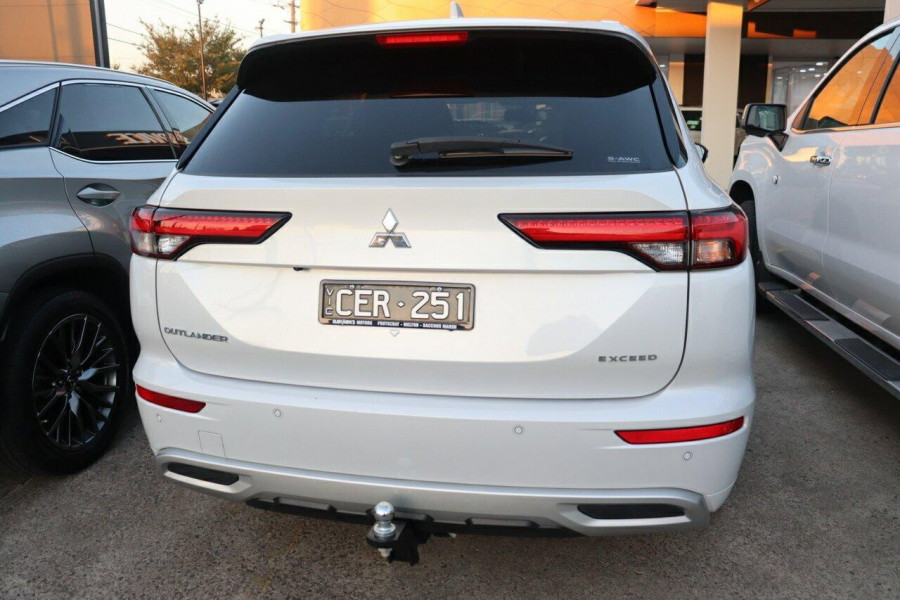 2022 Mitsubishi Outlander ZM Exceed Tourer SUV Image 10