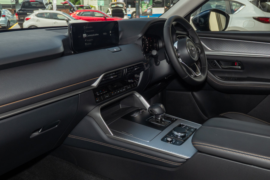 2025 Mazda CX-60 KH Series G25 Evolve SUV Image 8