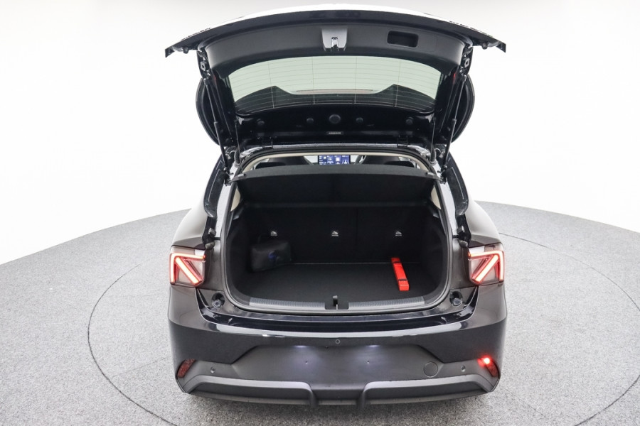 2026 MG MG4 EV Urban AH4E Essence 54 Hatch Image 8