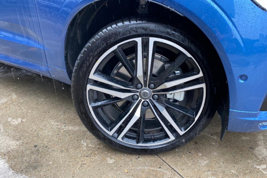 2020 Volvo XC60 UZ T6 R-Design Suv Image 11