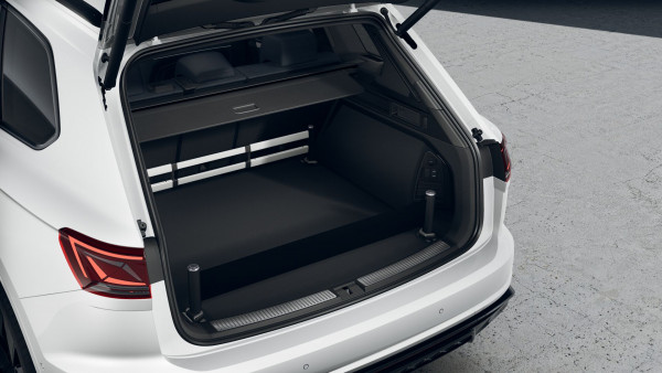 2026 Volkswagen Touareg RC 210TDI Wolfsburg Edition SUV image 8