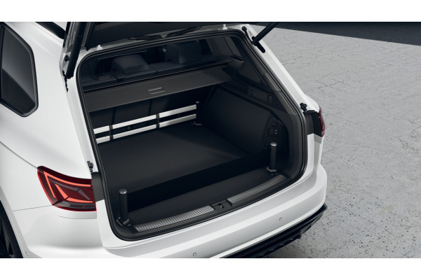 2026 Volkswagen Touareg RC 210TDI Wolfsburg Edition SUV Image 8