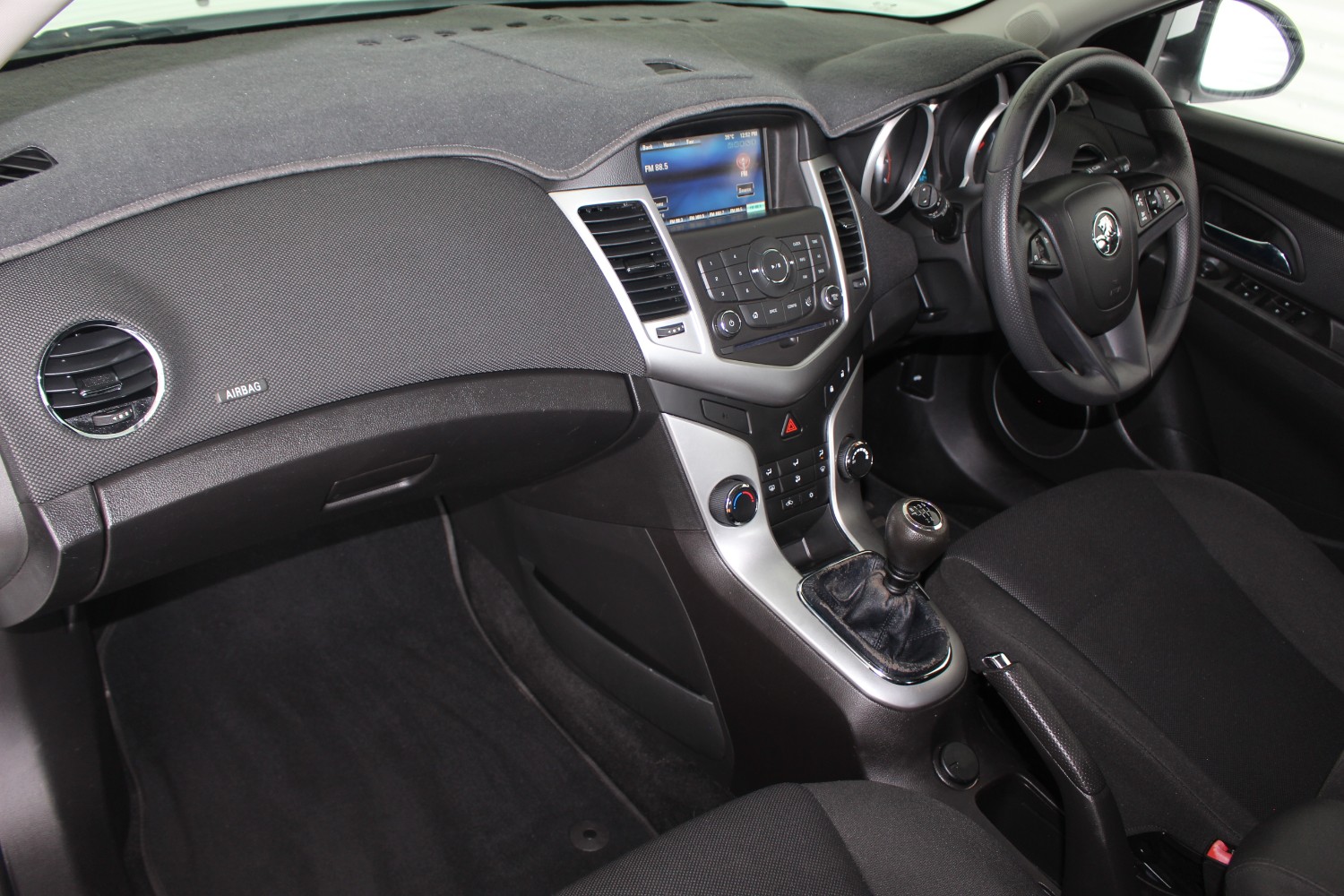 2015 Holden Cruze JH SERIES II MY15 EQUIPE Hatchback Image 12