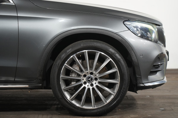 2017 Mercedes-Benz GLC-Class 350d SUV image 5