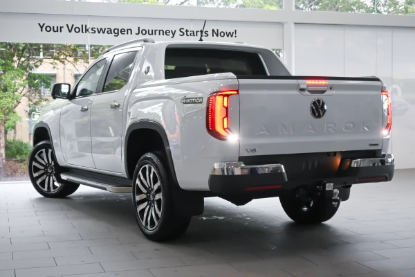 2025 Volkswagen Amarok NF TDI600 Aventura Ute Image 2