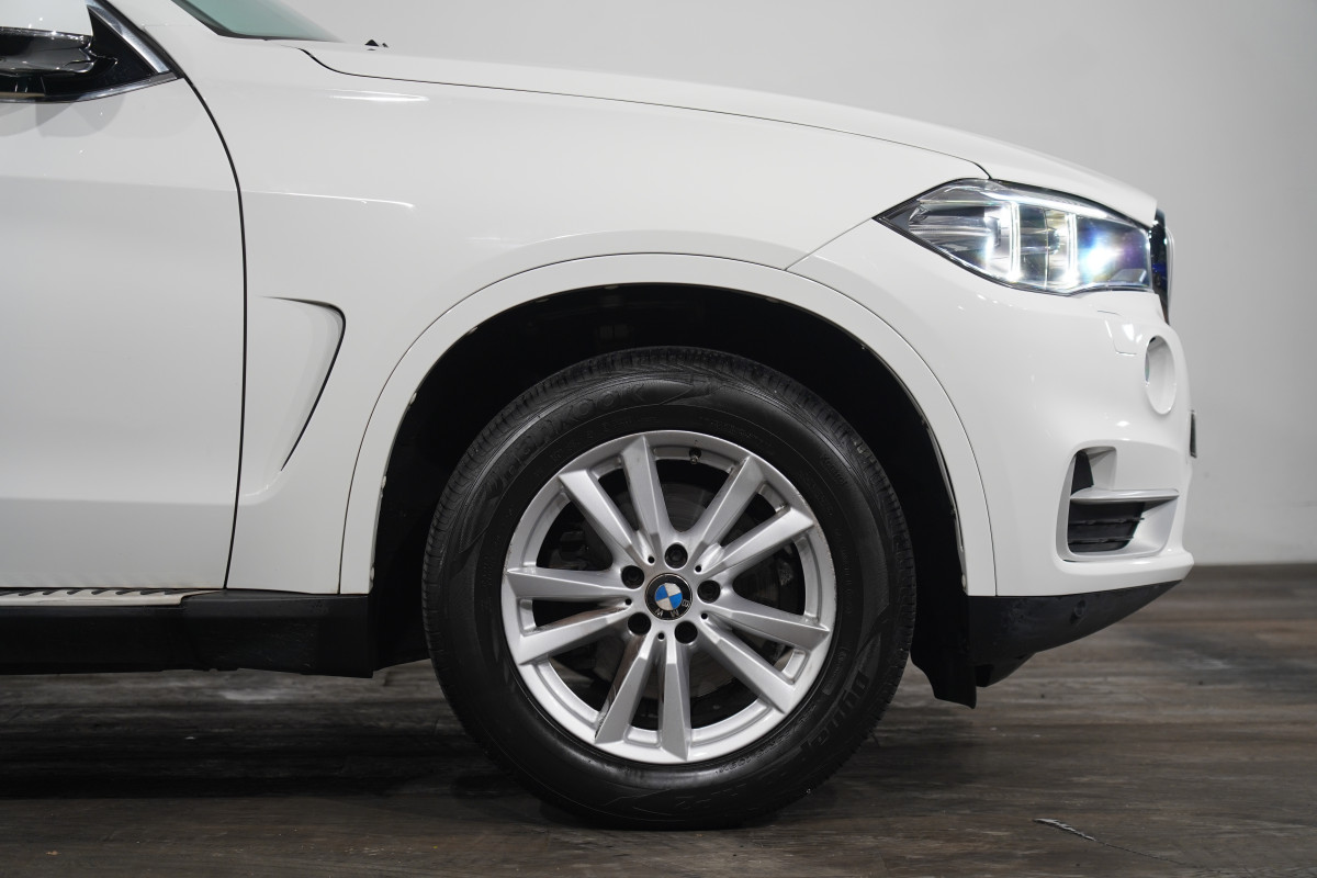 2014 BMW X5 Sdrive 25d SUV Image 5