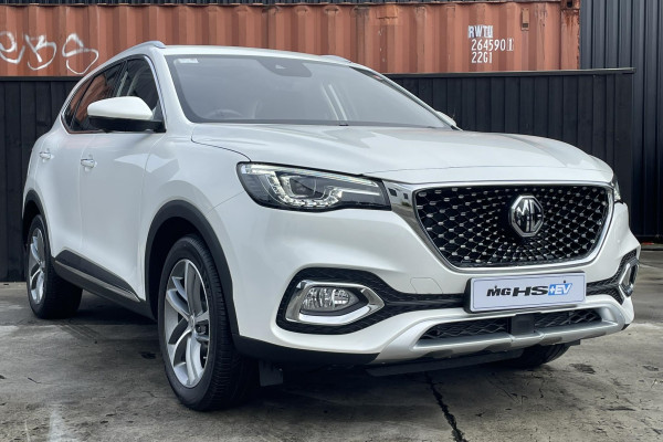 2025 MG HS Plug-in Hybrid Essence SUV