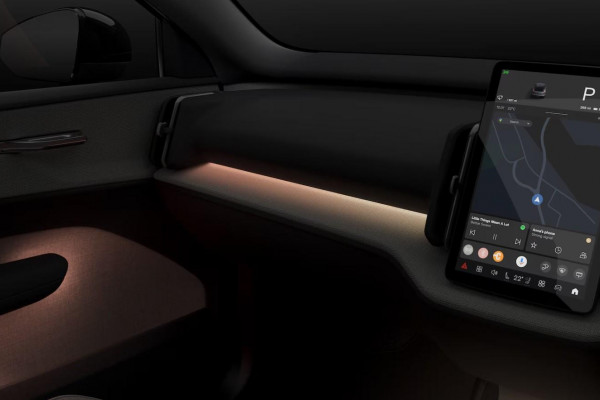 2024 MY25 Volvo EX30  Single Motor Extended Range Ultra SUV Image 3