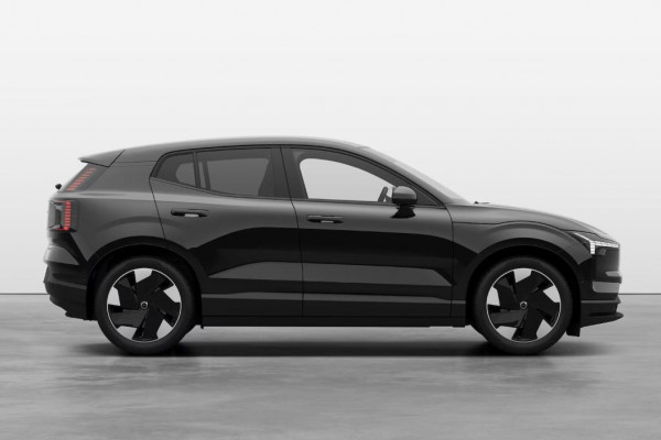 2024 MY25 Volvo EX30  Single Motor Extended Range Ultra SUV Image 5