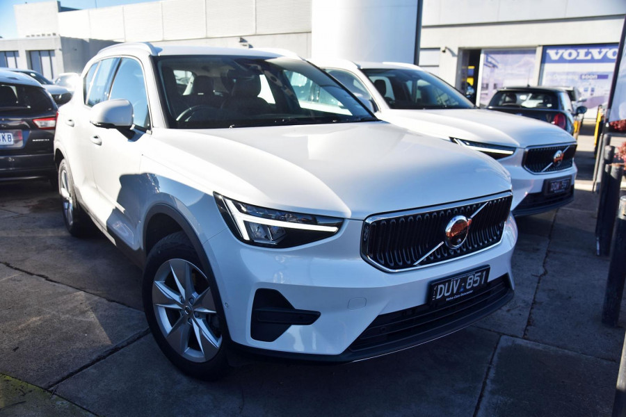 2025 MY26 Volvo XC40 XZ Plus B4 SUV Image 1
