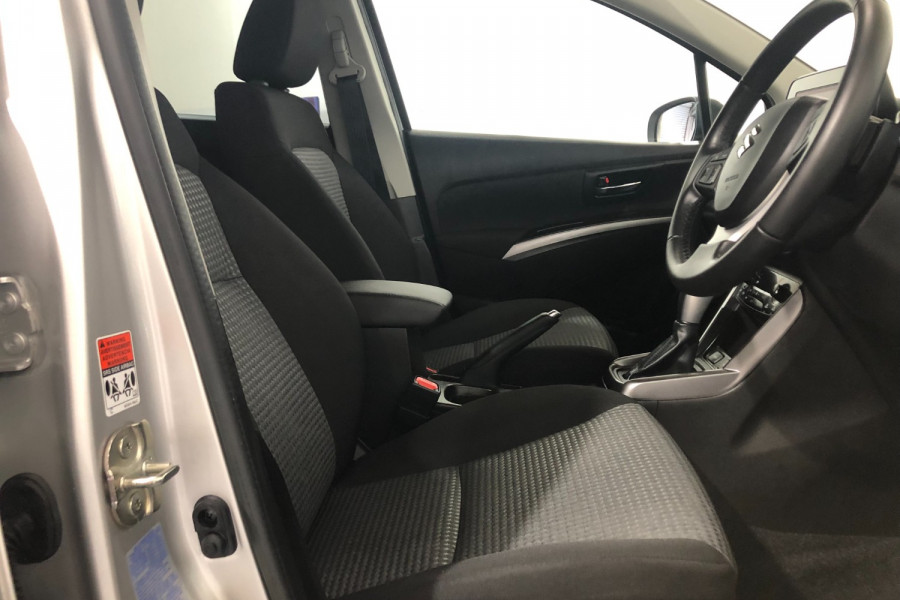 2023 Suzuki S-Cross JYB Hatch Image 11