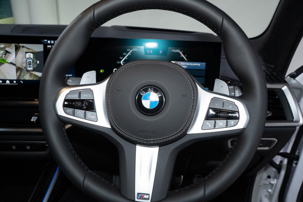 2026 BMW X7 G07 LCI xDrive40d M Sport SUV image 9