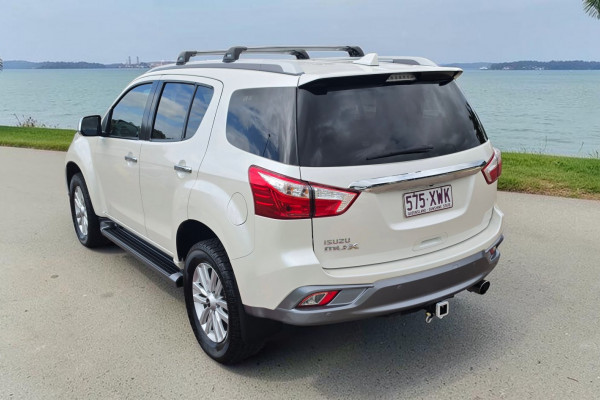 2018 Isuzu MU-X LS-T SUV Image 5
