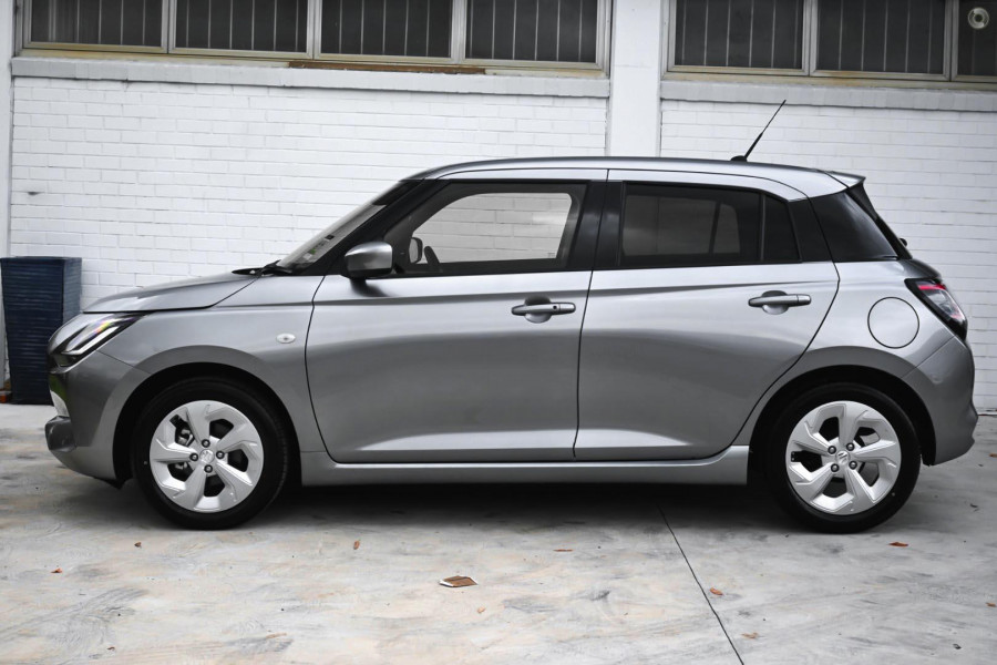 2025 Suzuki Swift UZ Hybrid Plus Hatch Image 15