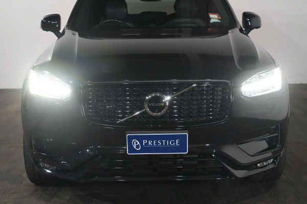 2021 Volvo XC90 L Series T6 R-Design SUV image 3