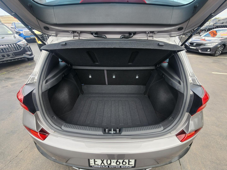 2022 MY23 Hyundai i30 PD.V4 N Line Hatch Image 9