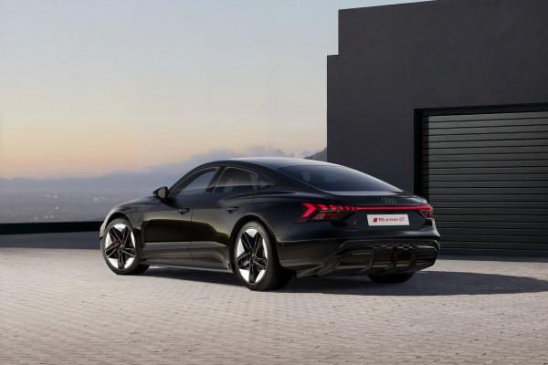 2026 Audi RS e-tron GT F83  Coupe