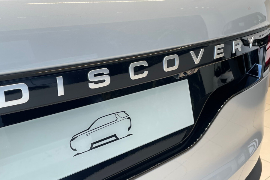 2024 Land Rover Discovery Series 5 S SUV Image 27