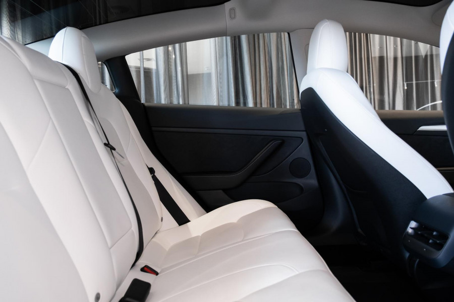 2022 Tesla Model 3  Rear-Wheel Drive Sedan