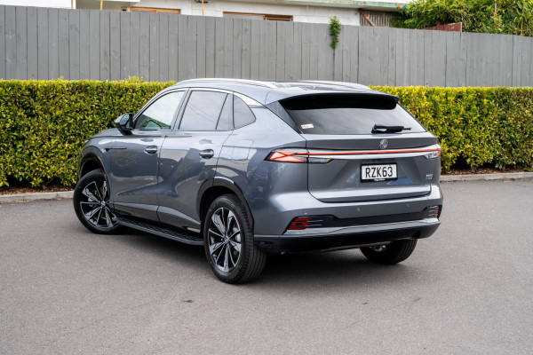 2026 MG HS Essence SUV Image 3