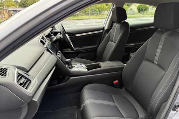 2018 Honda Civic 10th Gen VTi-L Sedan