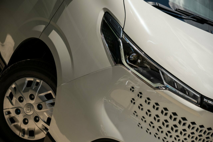 2024 LDV Deliver 7 LWB Low Roof LWB Low Roof Van Image 6