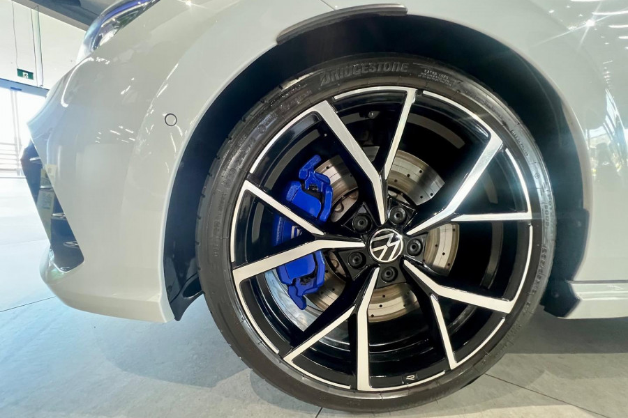 2024 Volkswagen Golf 8 R Hatch
