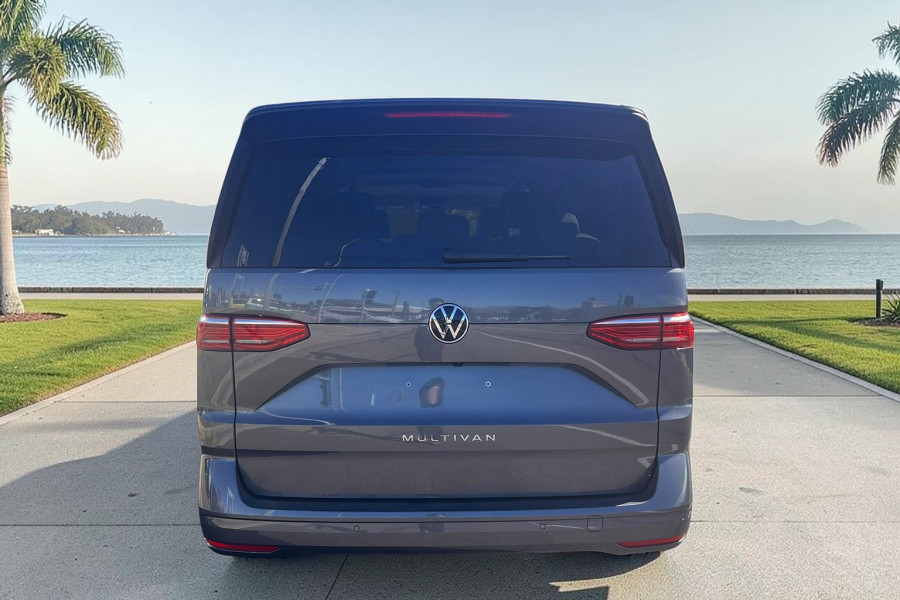 2026 MY25 Volkswagen Multivan T7 TDI360 Life LWB People Mover Image 7